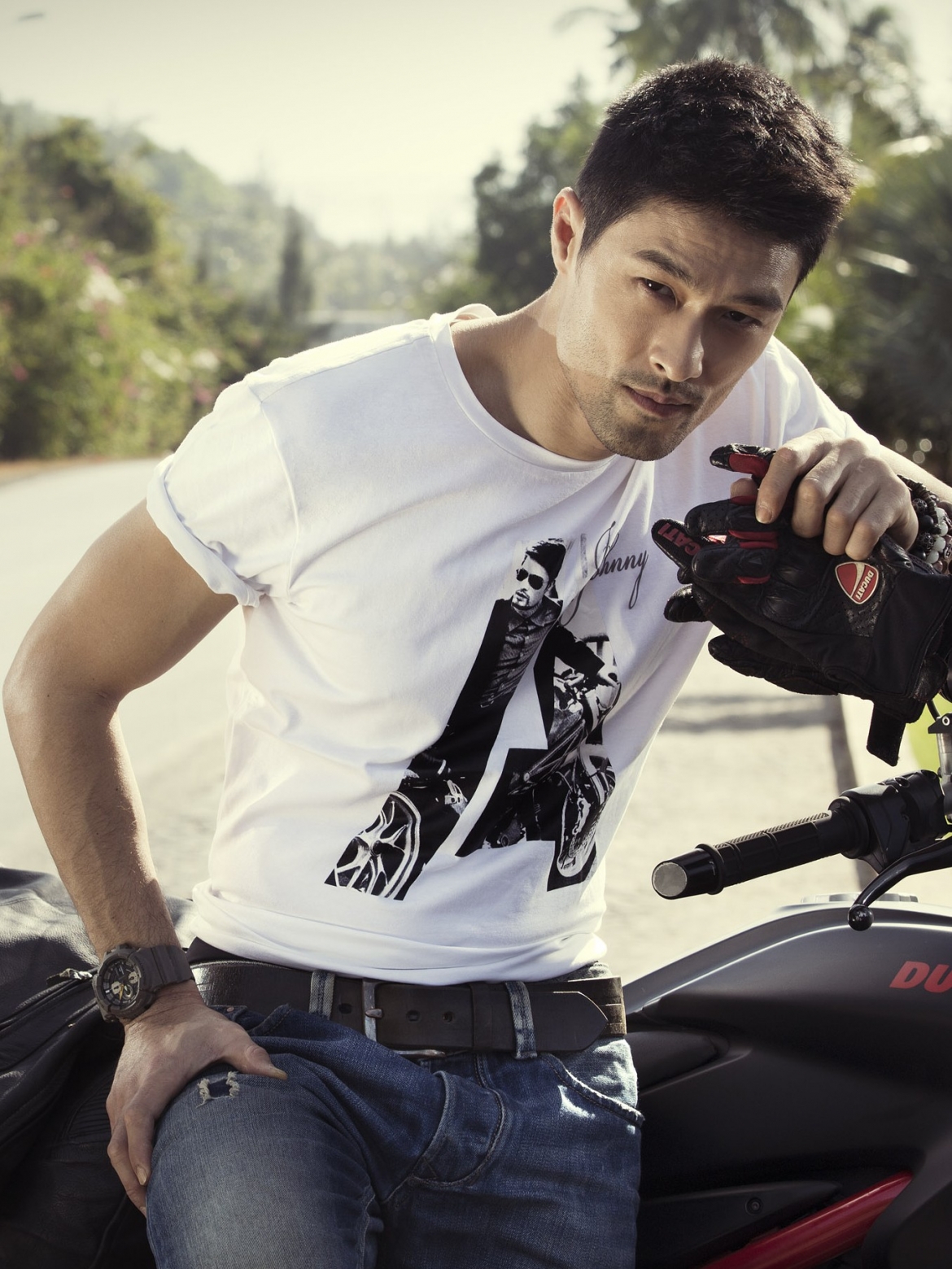 tai tu tung bo hollywood ve viet nam, dang o dinh cao lai roi man anh hinh anh 7
