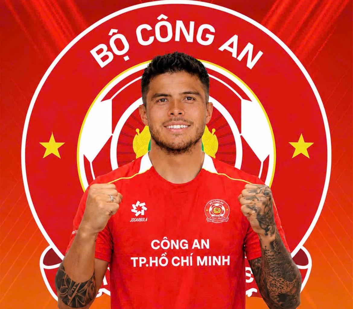 Doi bong v league chieu mo cau thu tung khoac ao real madrid hinh anh 1