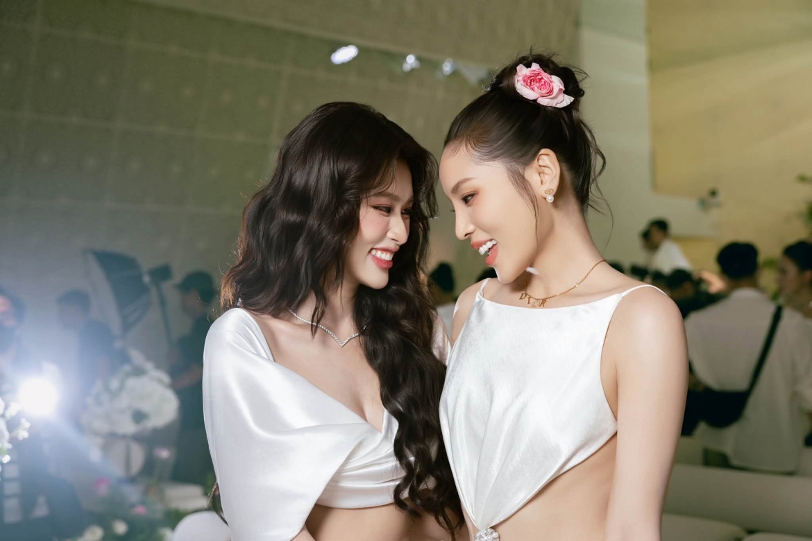 sao viet 15 8 hoa minzy bat ngo phat tin hieu nho chong hinh anh 8
