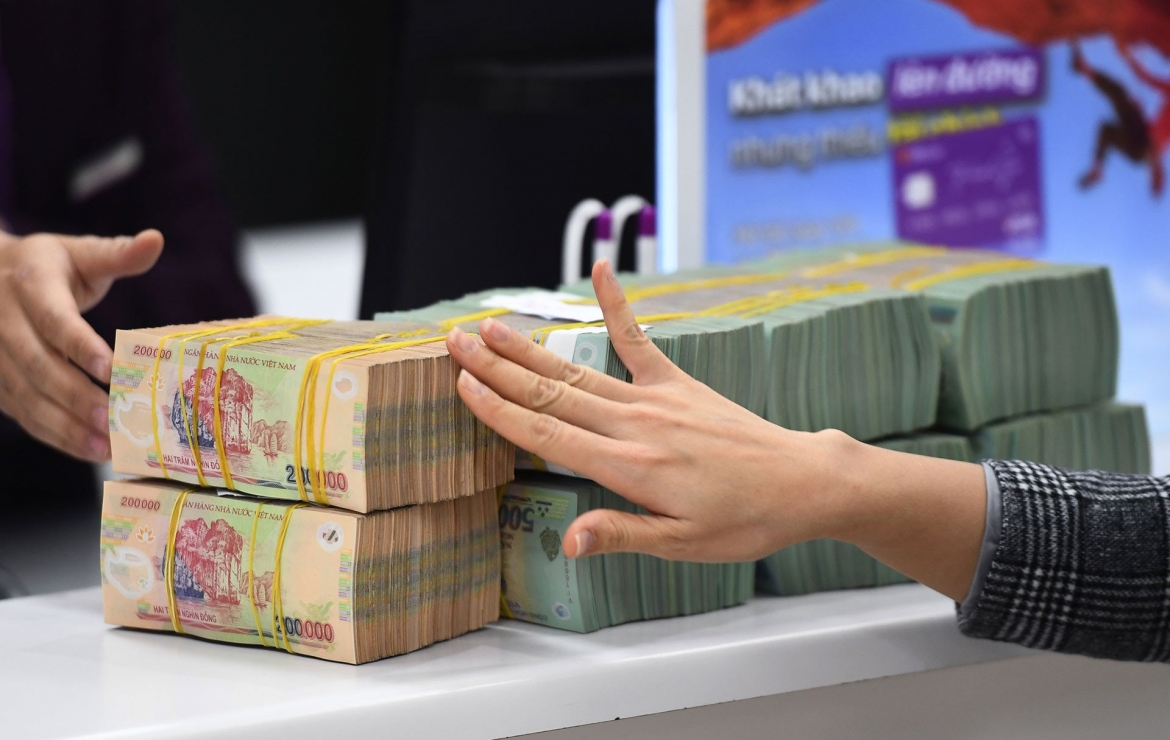 lai suat giam dien rong, ngan hang tiep suc doanh nghiep tang truong hinh anh 1