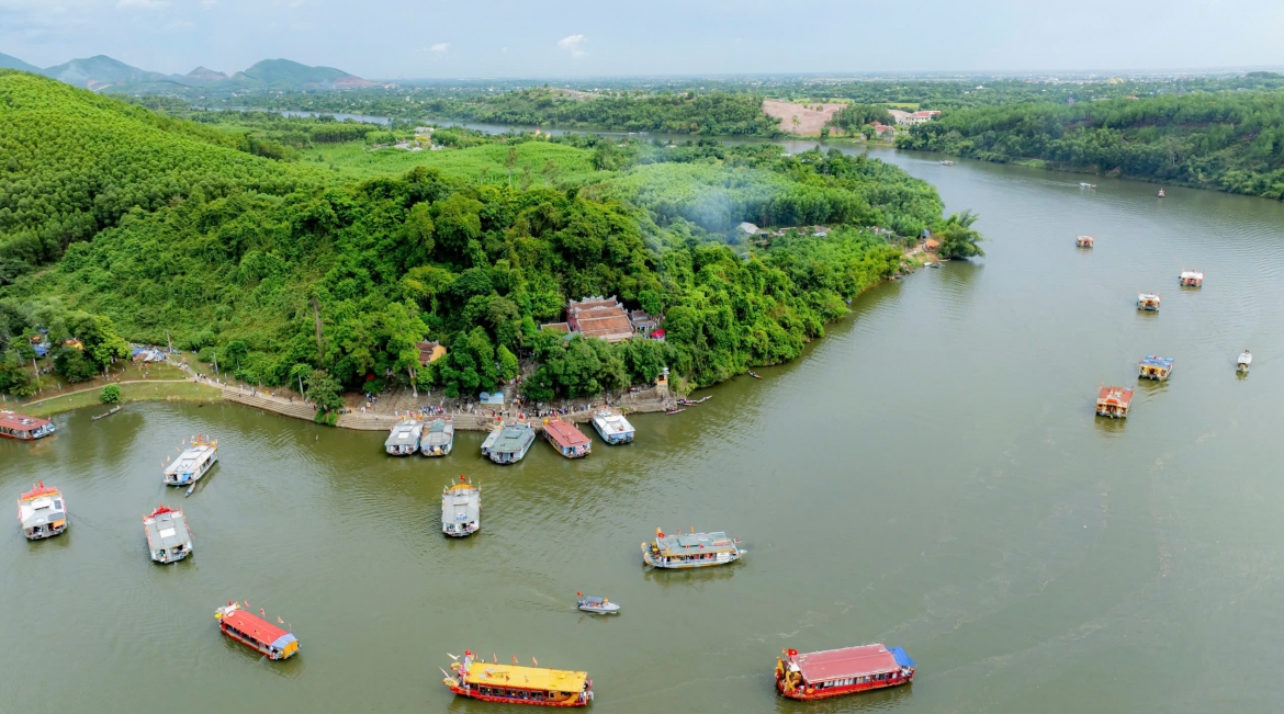 hue le hoi Dien hue nam se thu hut hon 20.000 nguoi hinh anh 6