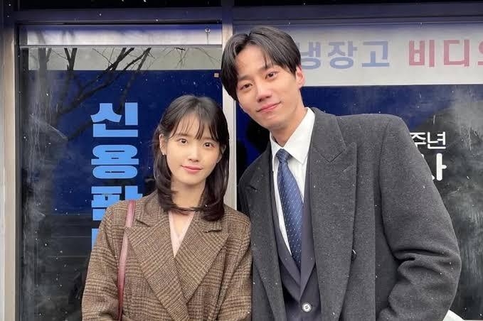 lee jun young tra het no, mua nha cho bo me truoc khi nhap ngu hinh anh 2