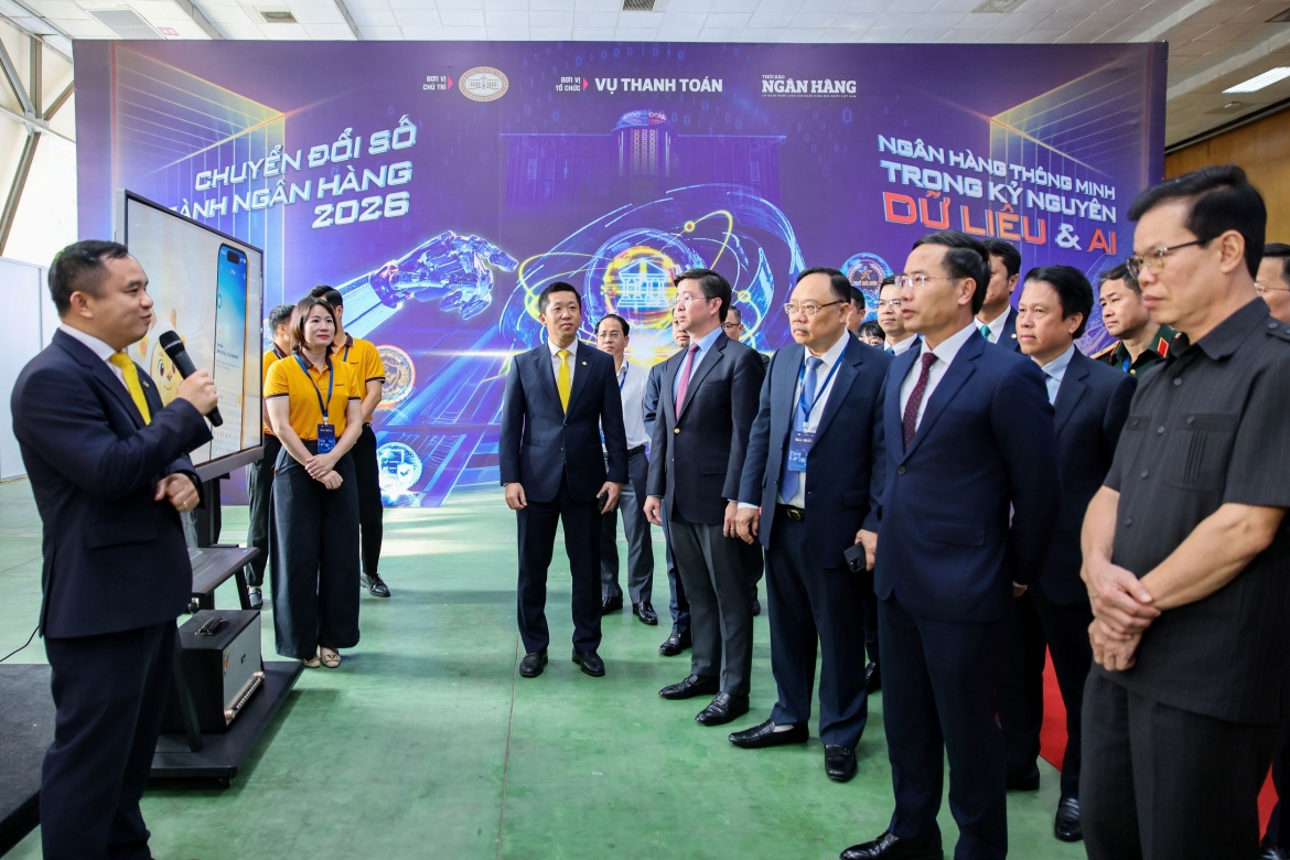 lpbank mang giai phap ngan hang so ai-first den su kien chuyen doi so cua nganh hinh anh 2