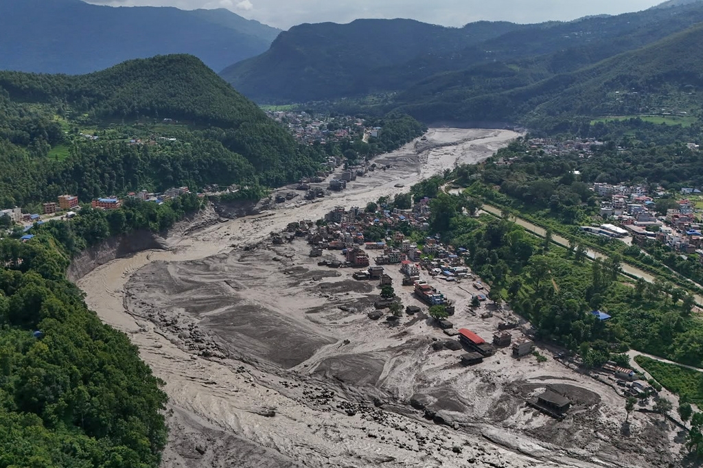 Vì sao có nhiều người nước ngoài mất tích trong lũ quét Nepal?
