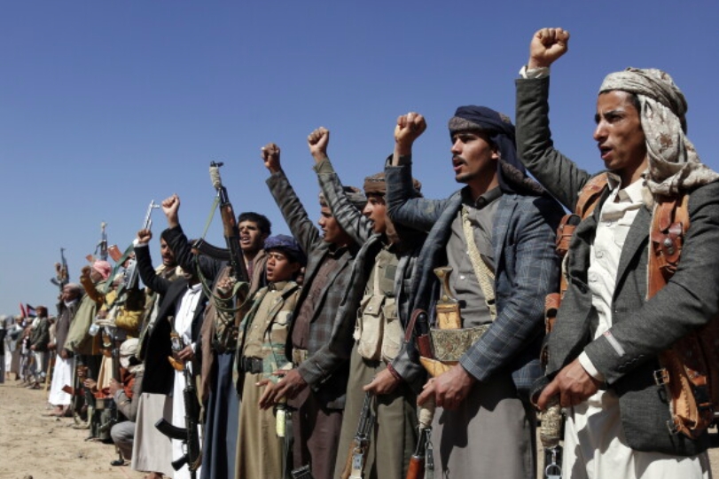 so luong tau thuyen qua eo bab el-mandab giam manh sau vu tan cong cua houthi hinh anh 1