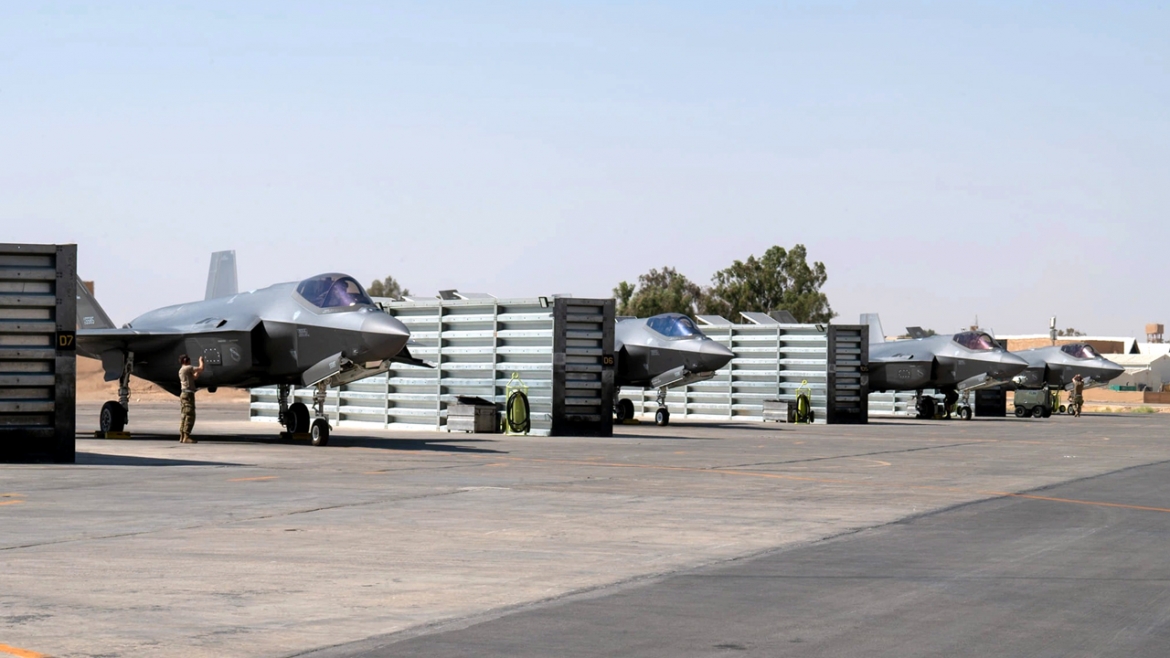 iran tan cong dap tra vao can cu my tai jordan hinh anh 1