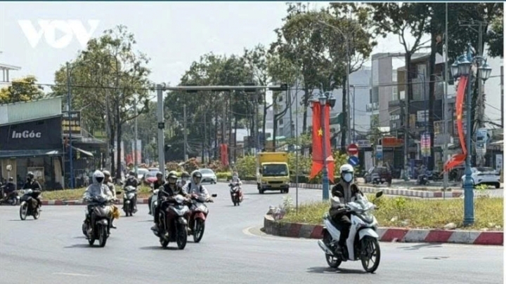 nang nong tiep dien o trung bo, co noi tren 38 c hinh anh 1