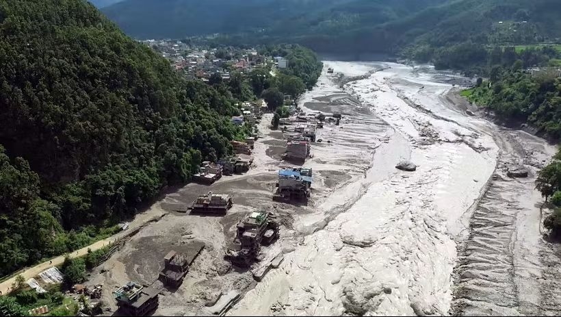 no vietnamese casualties reported in flash floods along nepal-china border picture 1