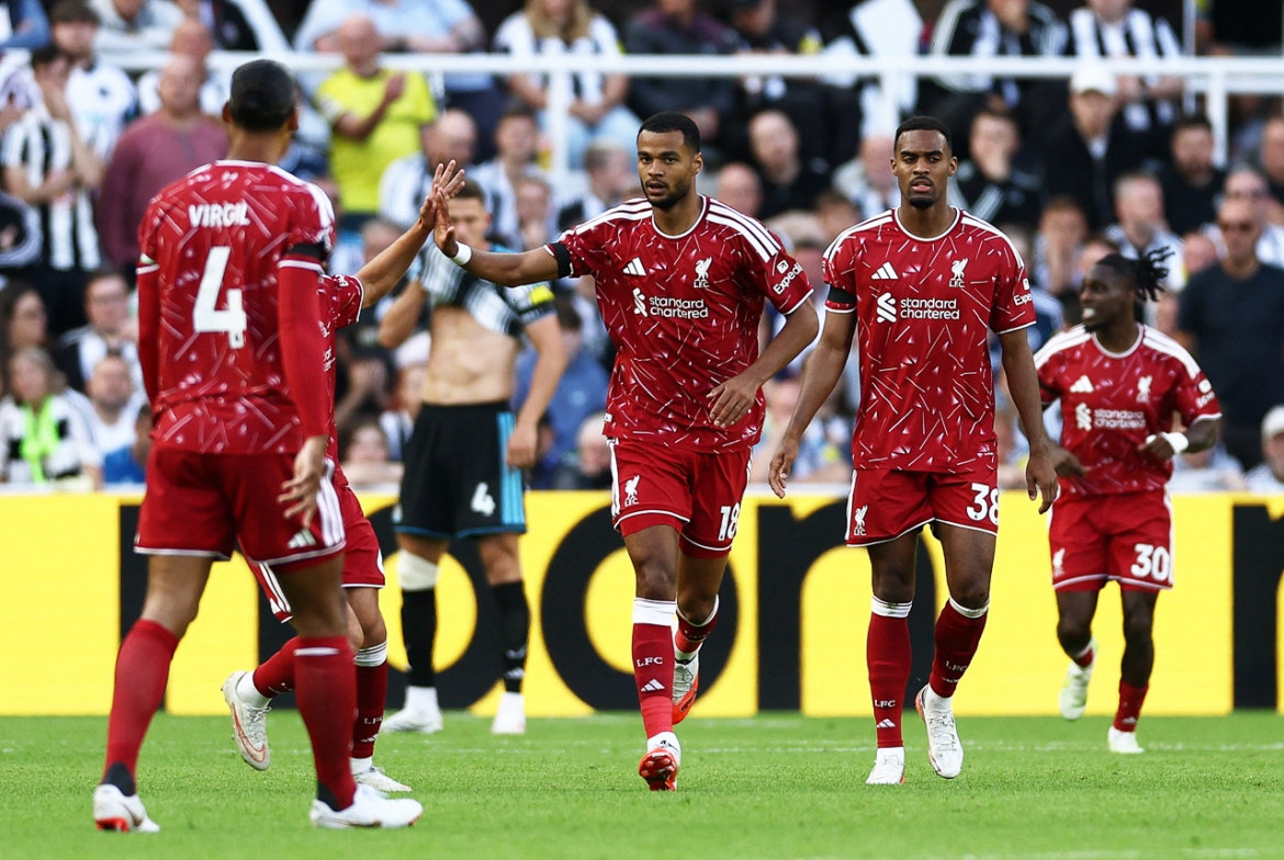 ket qua ngoai hang anh hom nay 24 8 liverpool hoa kich tinh newcastle hinh anh 27