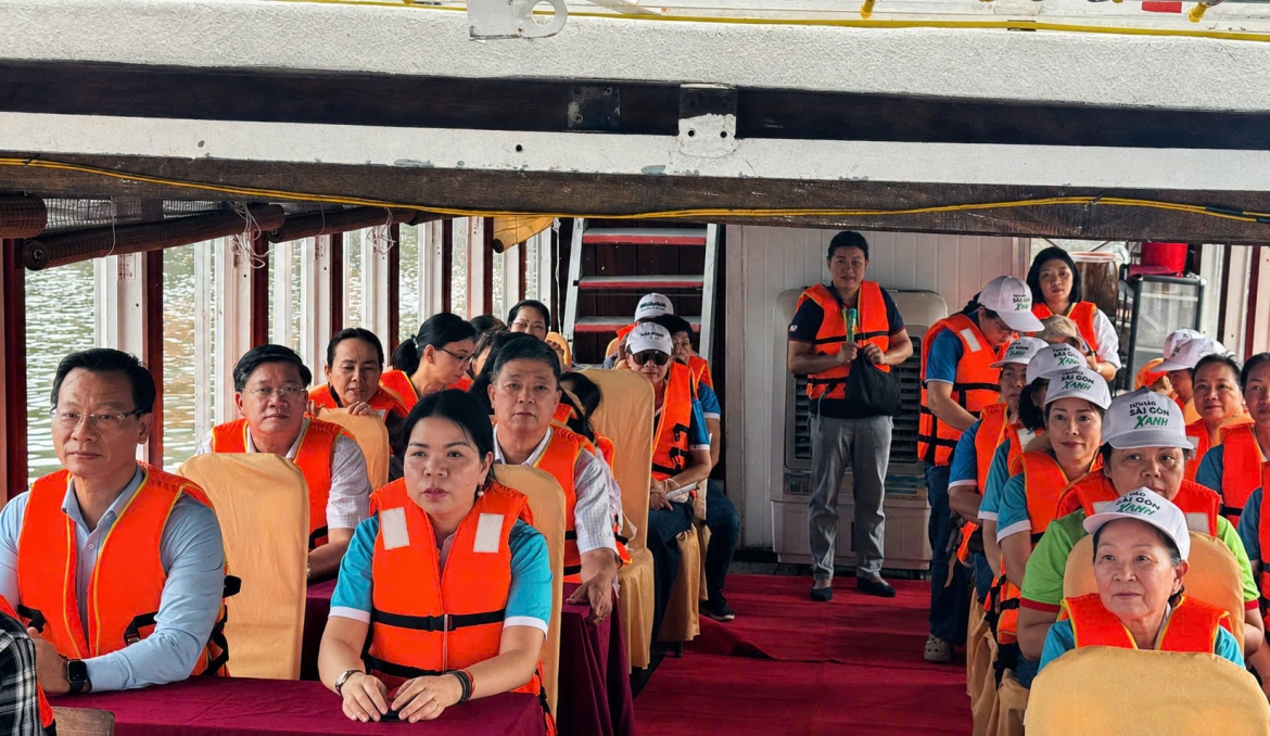 tp.hcm nhan rong cac mo hinh, sang kien ha tang va chinh trang moi truong do thi hinh anh 1