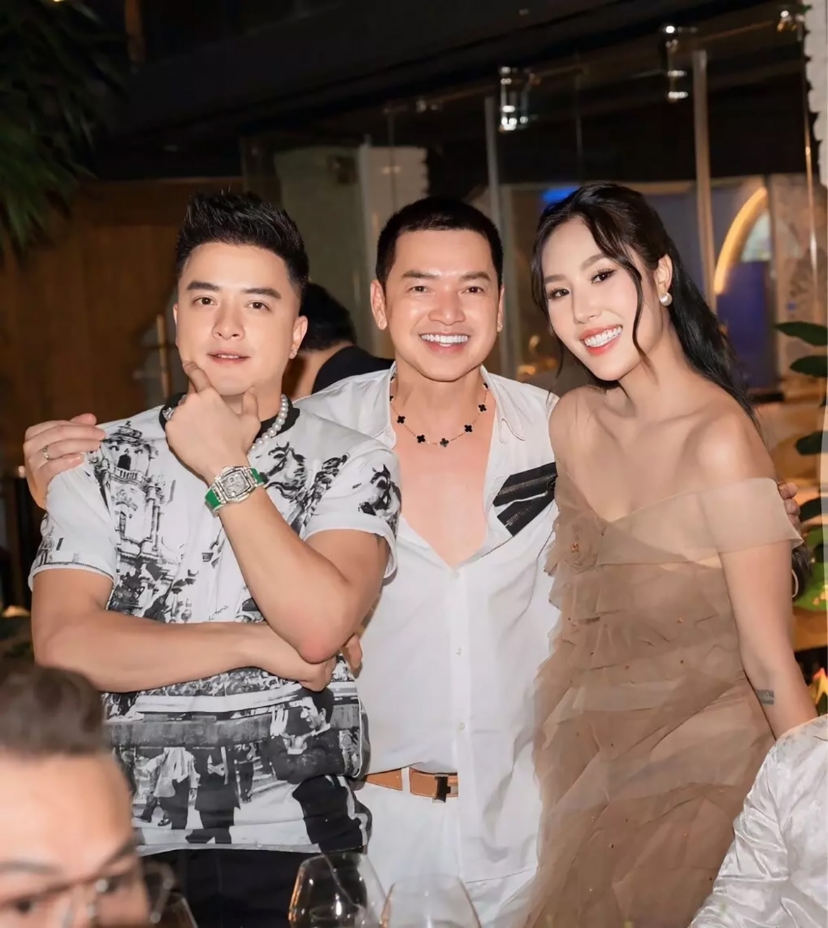 sao viet 18-8 quynh luong bi chi trich vi vang tuc tren livestream hinh anh 5