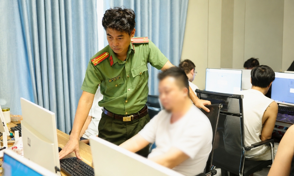 phat hien 37 nguoi nuoc ngoai lap dai ban doanh lua dao qua mang tai bac ninh hinh anh 1