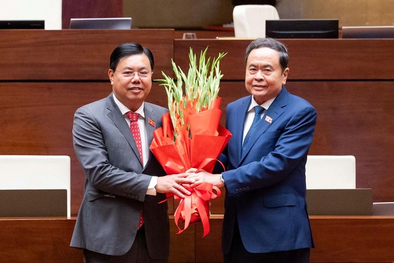 quoc hoi phe chuan ong nguyen tien hai giu chuc bo truong bo noi vu hinh anh 1