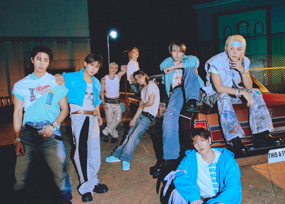 big bang ham nong duong dua k-pop thang 8 cung red velvet, stray kids hinh anh 2