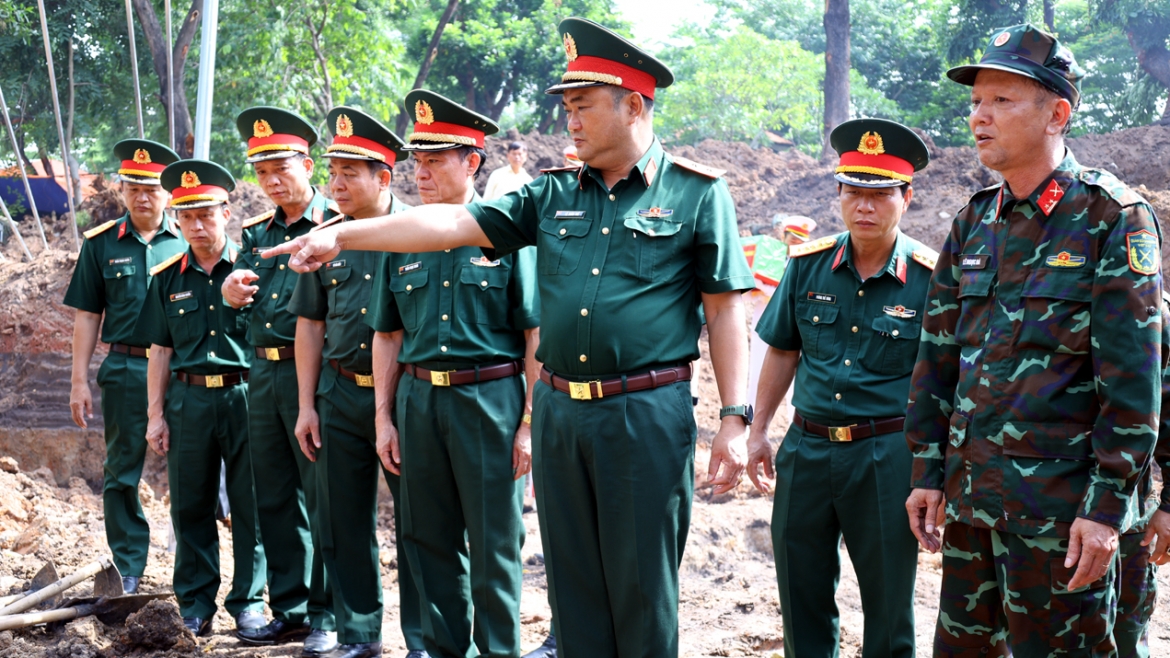 Phát hiện thêm nhiều hài cốt liệt sĩ kèm di vật tại công viên Lê Thị Riêng