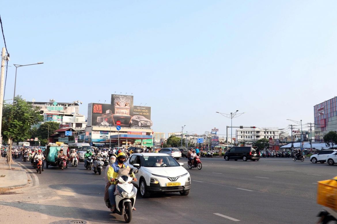 tp.hcm nghien cuu dong giao lo khu vuc duong truong chinh de giam un tac hinh anh 1