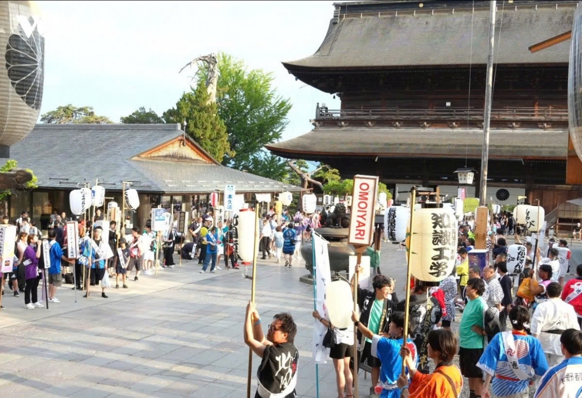 more than 100 vietnamese join japan s binzuru festival picture 5