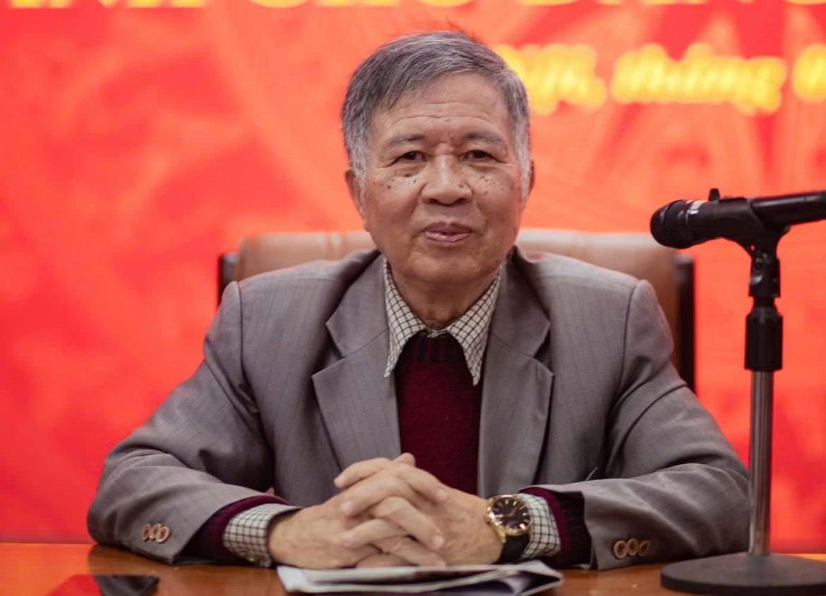 can bo neu guong cung la de bao ve nen tang tu tuong cua Dang hinh anh 1