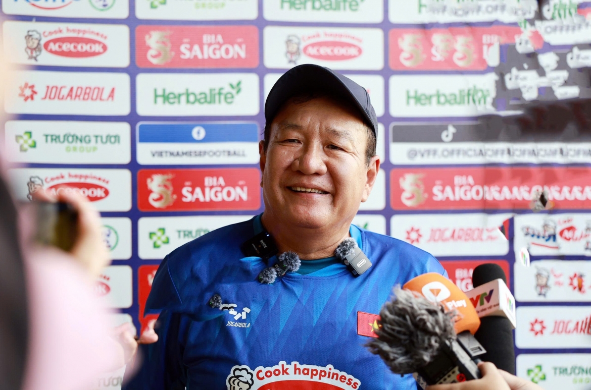 ly do huynh nhu vang mat khi Dt nu viet nam chuan bi cho asiad 20 hinh anh 1