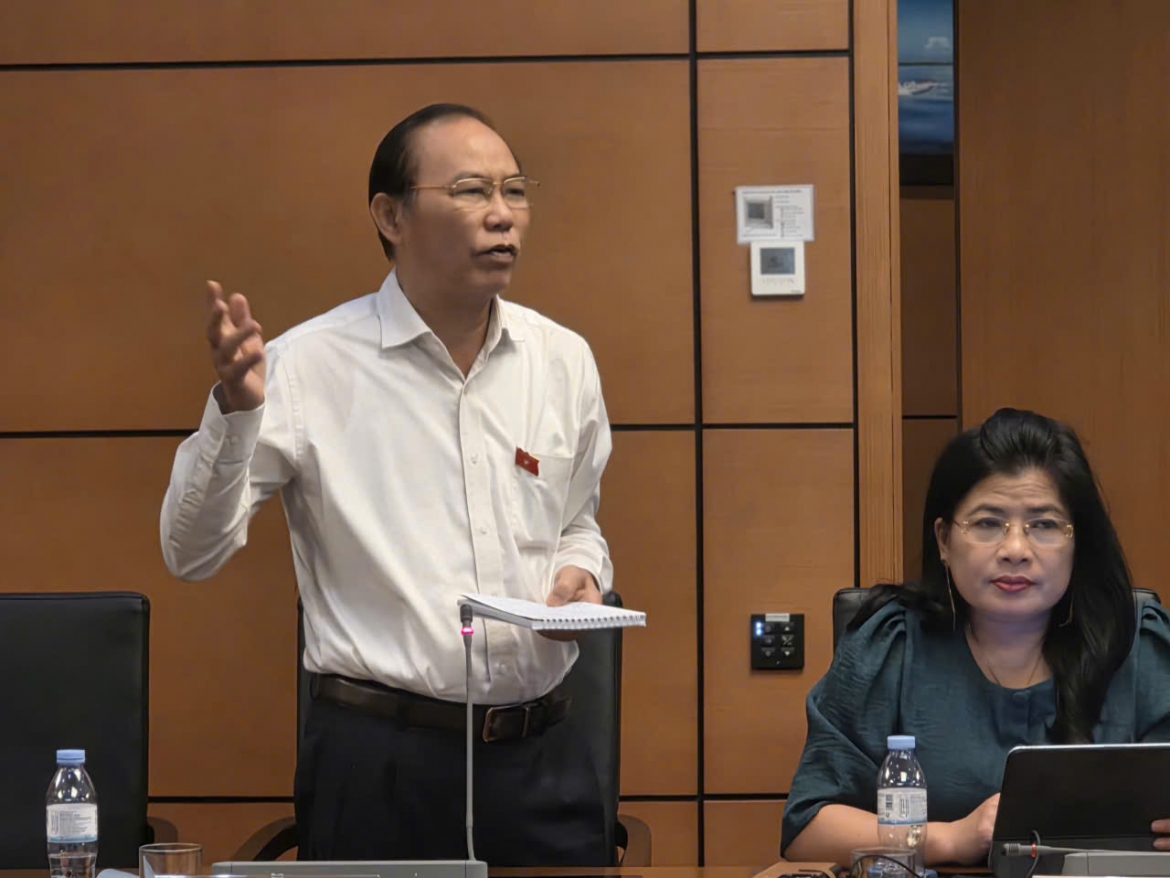 Dieu phoi tong dan vat nuoi de cham dut canh gia cao tang dan, gia thap giam dan hinh anh 3
