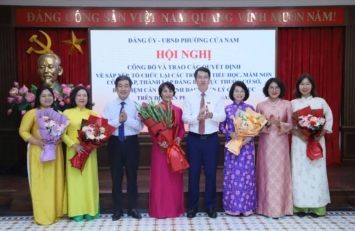 truong moi truoc gio g ha noi chay dua hoan thien bo may truoc nam hoc hinh anh 4