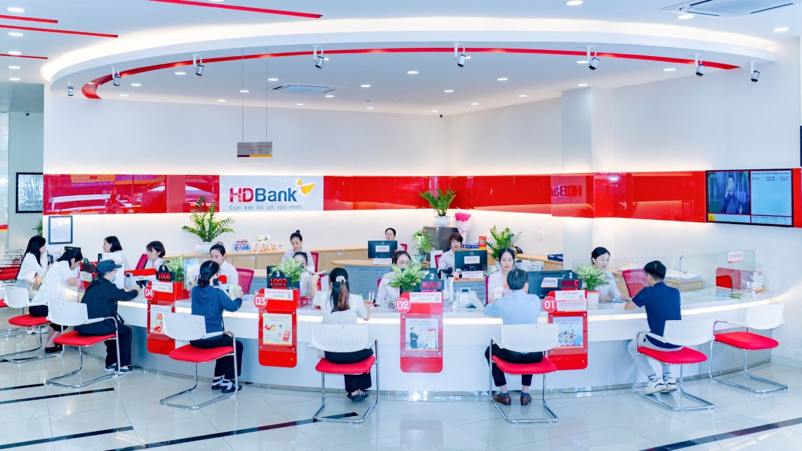 hdbank - ngan hang duy nhat 9 nam lien tiep la noi lam viec tot nhat chau A hinh anh 1