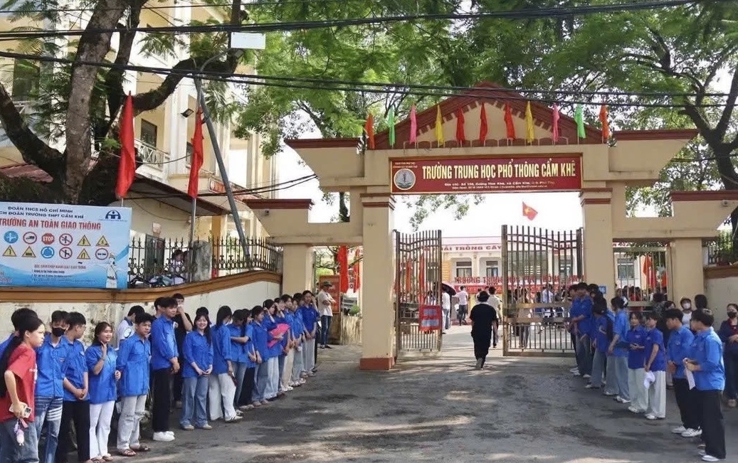 sau sap nhap truong, phu tho chon hieu truong theo tieu chi the nao hinh anh 1
