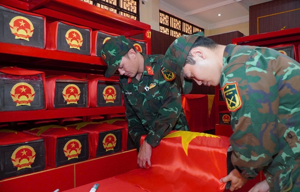 quy tap them 24 bo hai cot liet si tai cong vien le thi rieng hinh anh 1