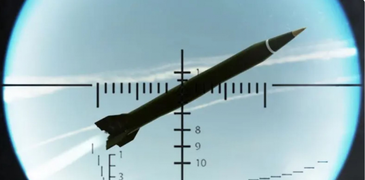  mat than pelikan 400 km giup ukraine nhan dien moi de doa tu nga hinh anh 1