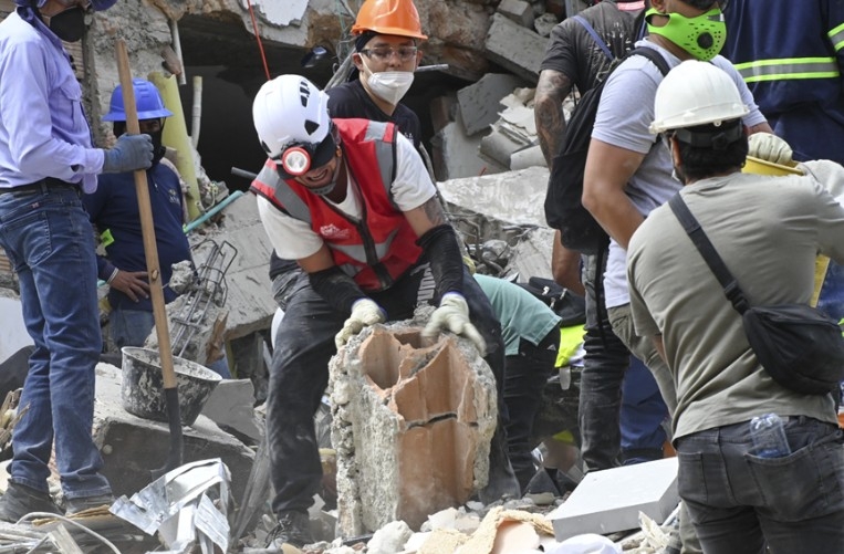 vietnam offers emergency aid to earthquake-hit colombia picture 1