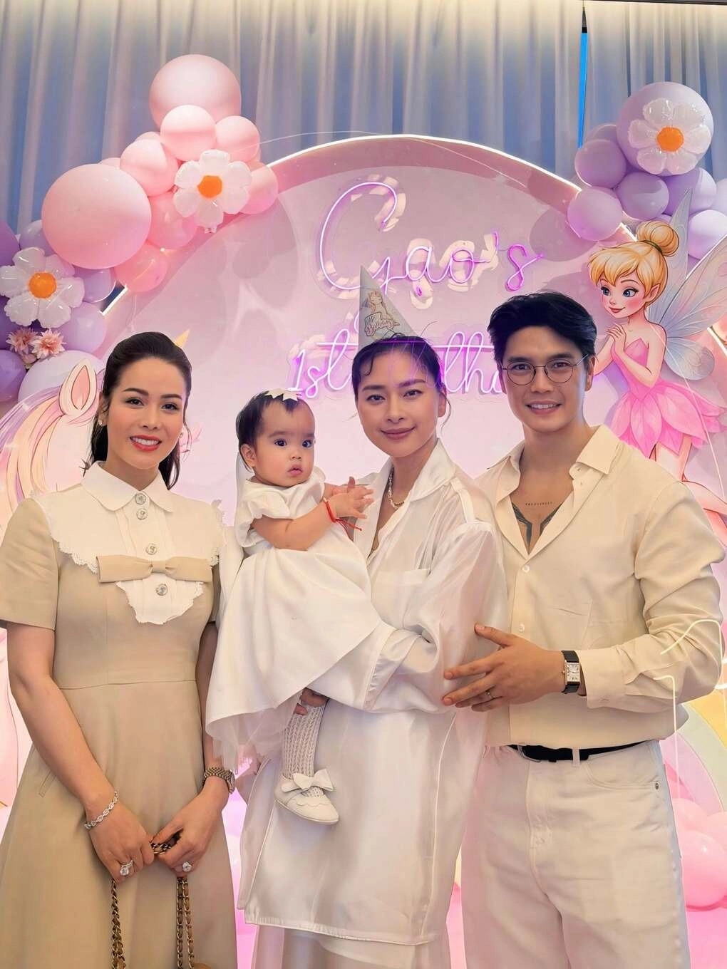 sao viet 3-8 hai ai nu nha quyen linh cung khoe sac hinh anh 6