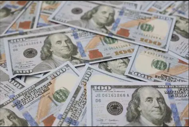 Tỷ giá USD hôm nay 18/9: Giá bán USD tự do tăng lên 25.880 đồng/USD