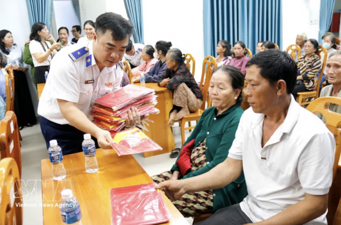 coast guard force joins fishermen in fight against iuu fishing picture 1