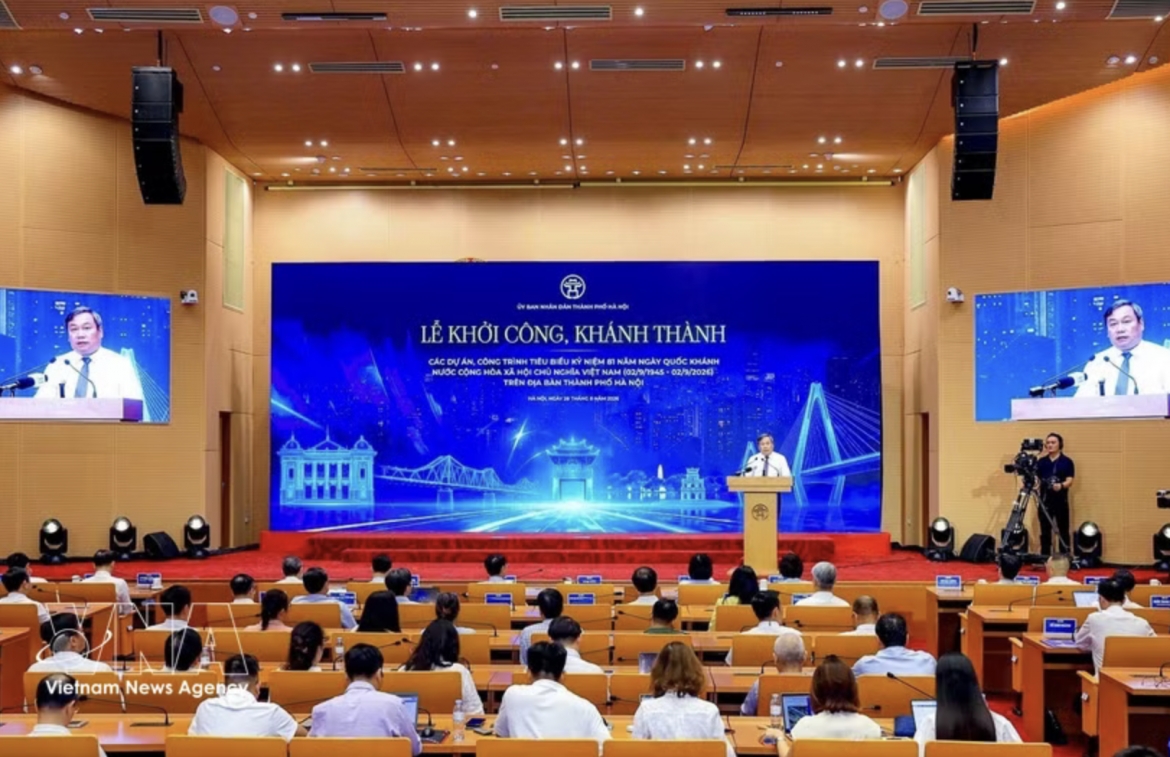 hanoi breaks ground on two national railway projects, showcases 17 key works picture 1