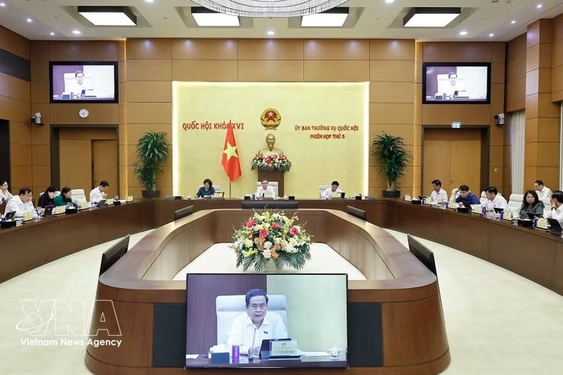 na standing committee examines draft revised law on international agreements picture 1
