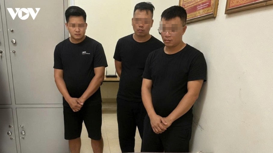 Điều tra nhóm 3 đối tượng sử dụng súng tự chế săn bắn chim trái phép ở Lào Cai