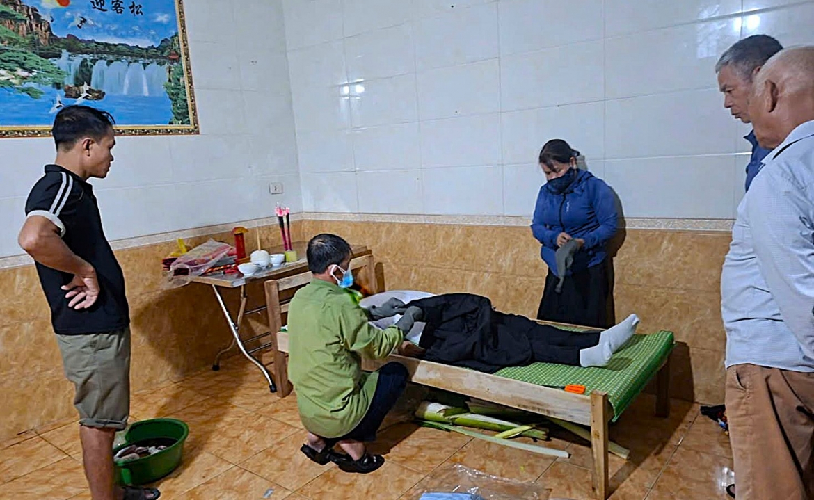 tru mua trong choi, 1 nguoi o ha tinh bi set danh tu vong hinh anh 1