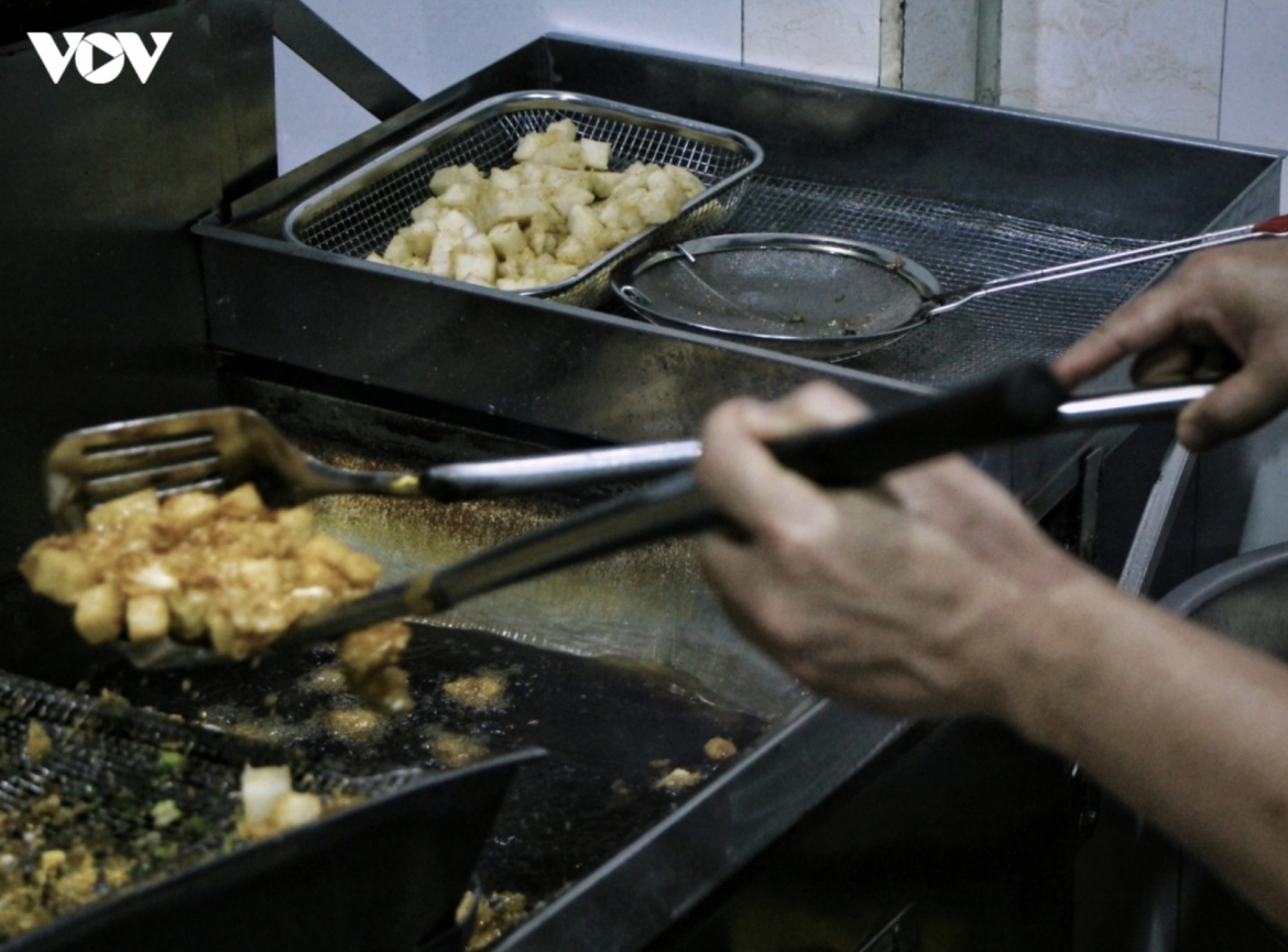 flavours that make ho chi minh city a global street food paradise picture 2