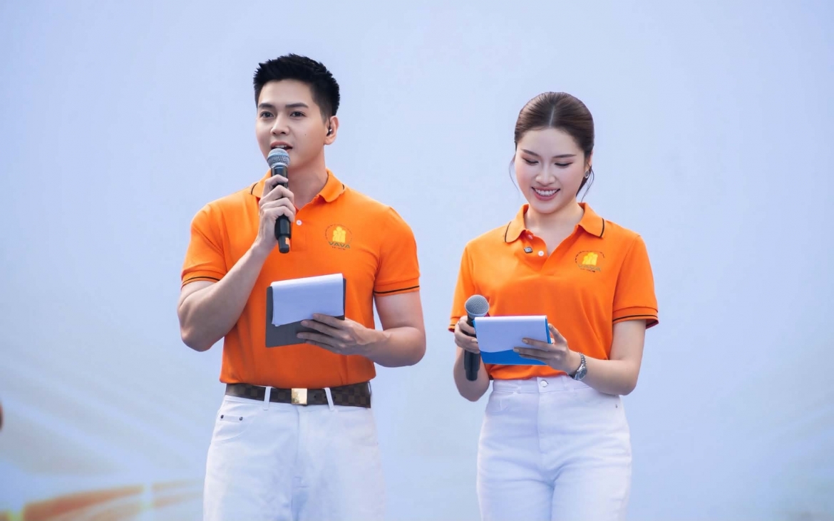 mc thanh thanh huyen, tan nga lan toa thong diep xoa diu noi dau da cam hinh anh 2