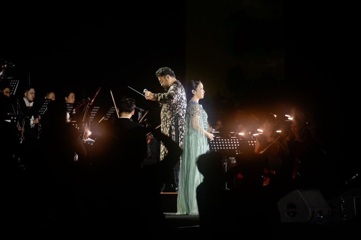 le quyen cam on thanh lam vi nhuong 2 bai tu cua thanh tung hinh anh 1