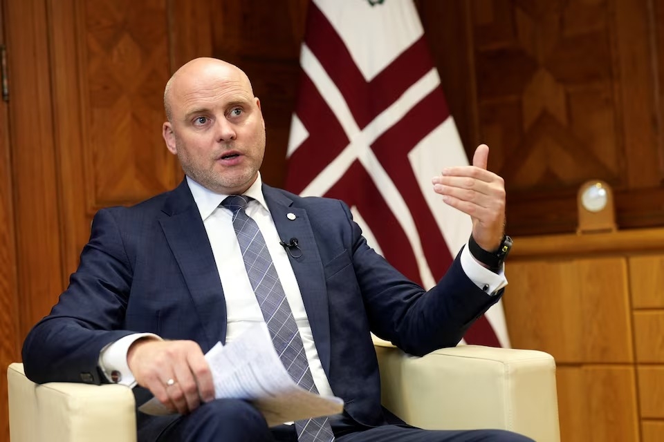 latvia yeu cau eu bu dap ton that do cat giam quan he hop tac voi nga hinh anh 1