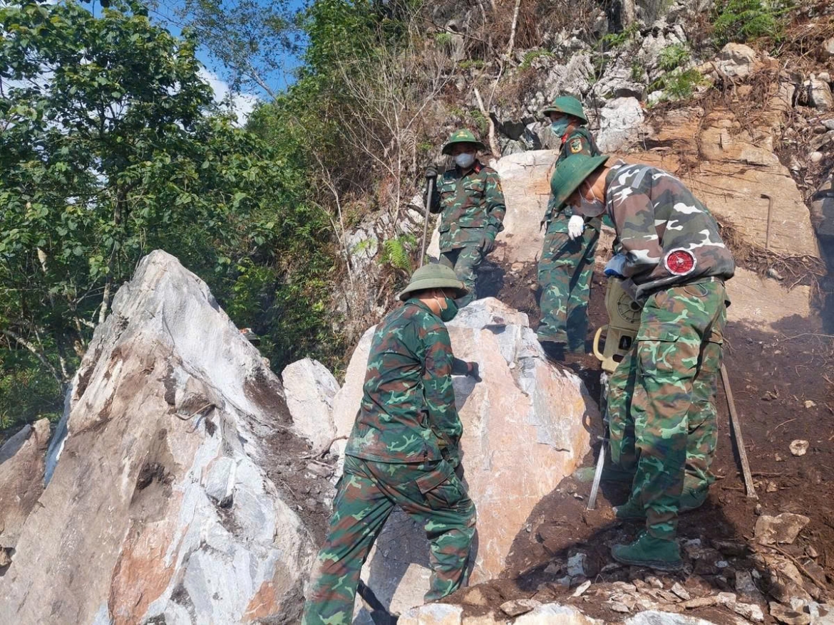 chien dich 500 ngay dem cong nghe tiep suc hanh trinh tim kiem liet si hinh anh 2