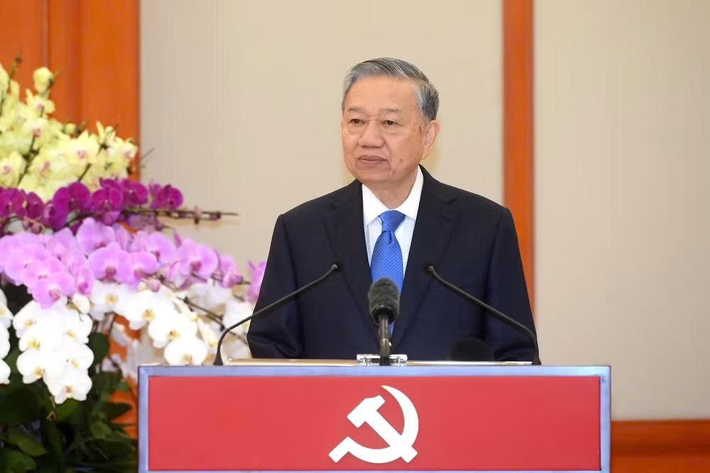 bo chinh tri ban hanh nghi quyet moi ve nguoi viet nam o nuoc ngoai hinh anh 1