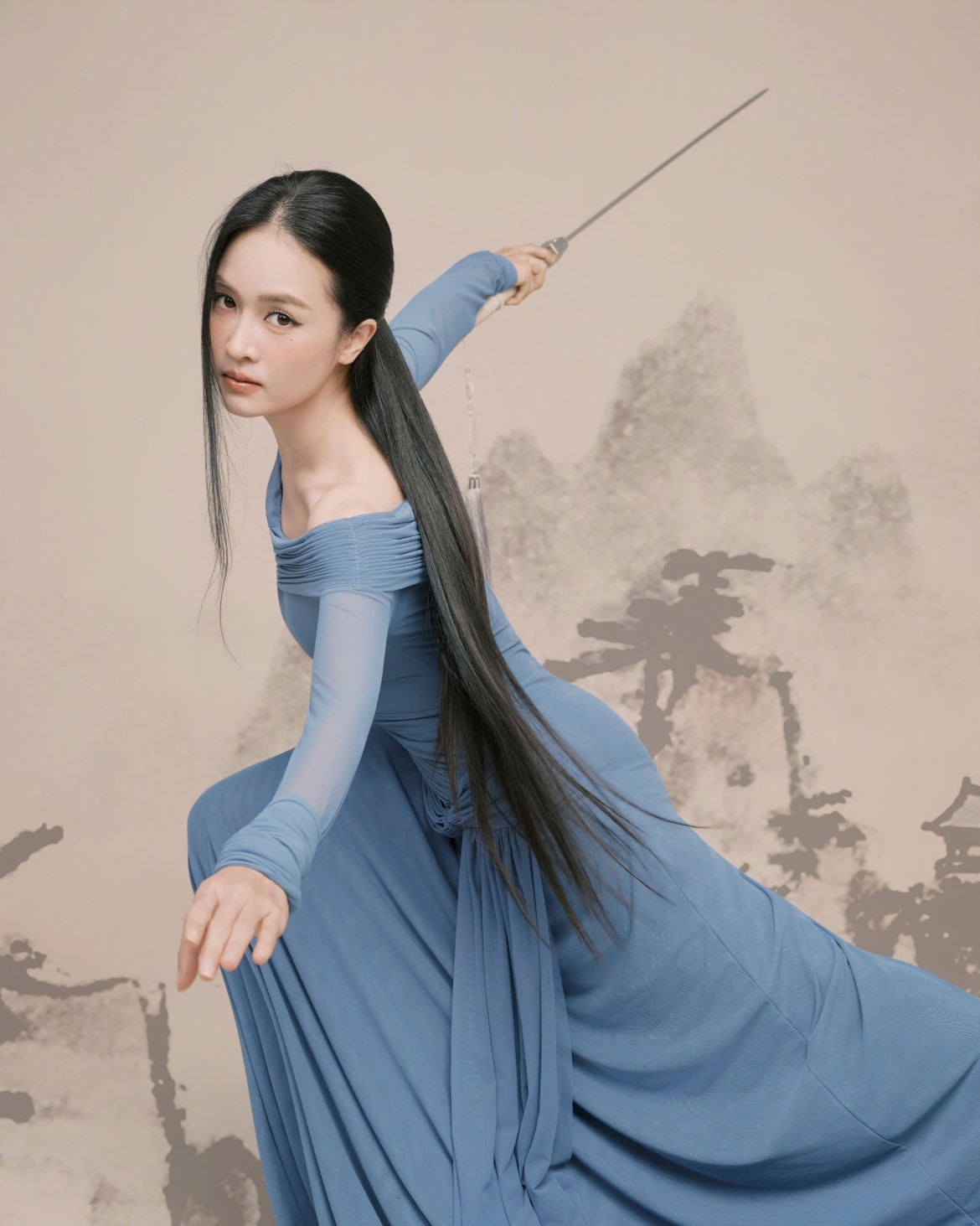 nu chinh ho linh trang si ke chuyen tap vo, nhieu lan chem nham ban dien hinh anh 7