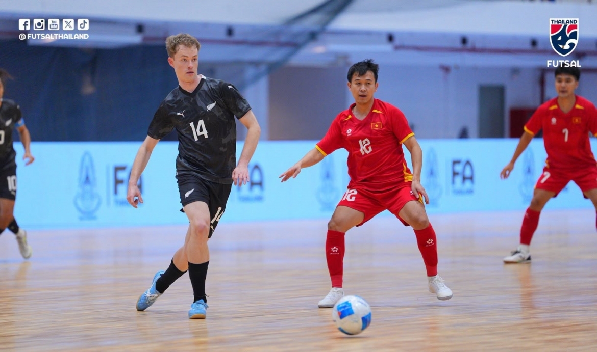 trUc tiEp Dt futsal viet nam 2-1 Dt futsal new zealand chau Doan phat toa sang hinh anh 1