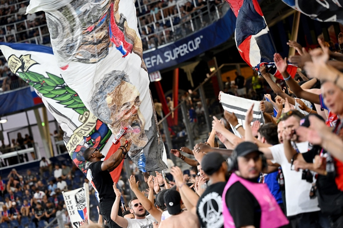truc tiep psg 2-1 aston villa hap dan nhung phut cuoi hinh anh 18