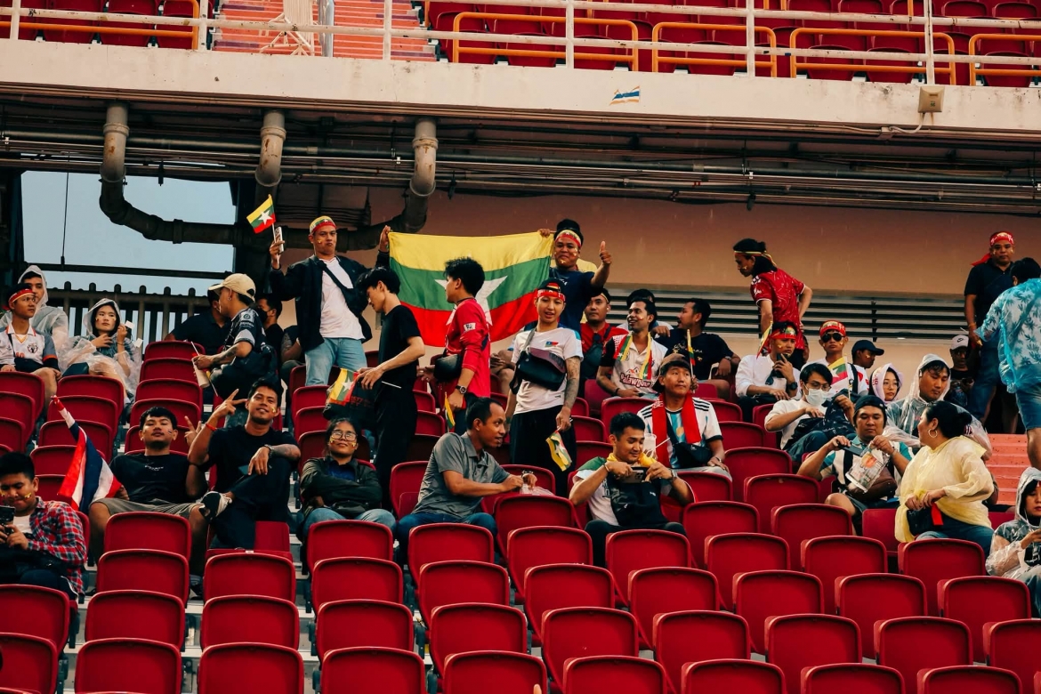 truc tiep thai lan 1-0 myanmar asean cup 2026 Doi cong hap dan hinh anh 14