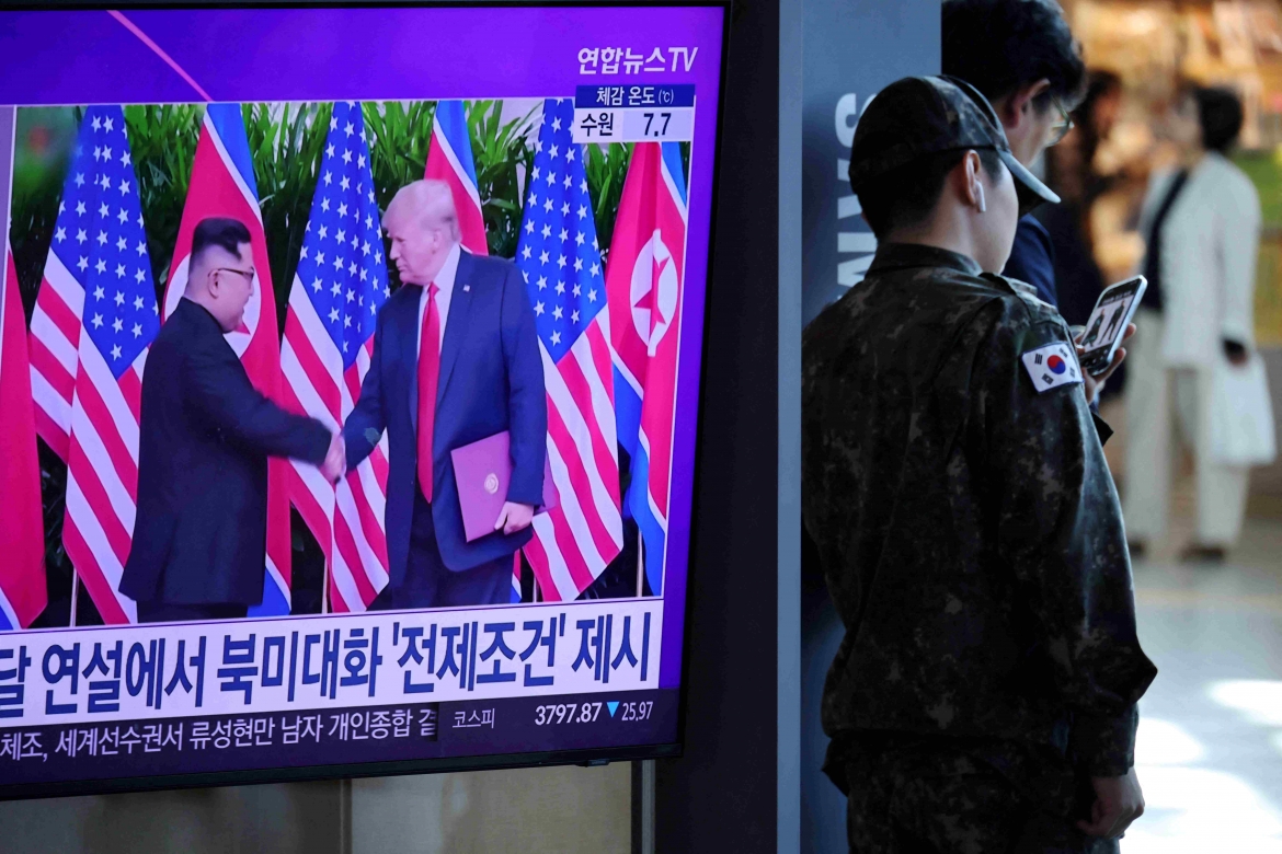 Ong trump muon gap nha lanh dao trieu tien kim jong un vao mua thu nay hinh anh 1