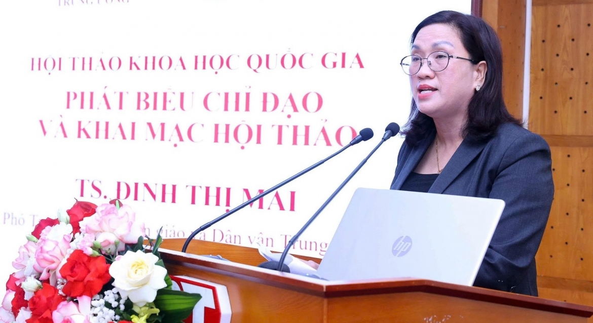 giao duc ly luan chinh tri nen tang boi dap ban linh the he tre hinh anh 1