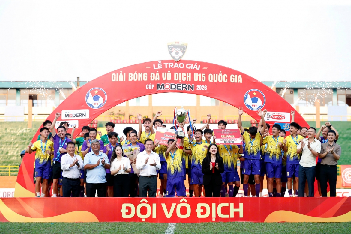 afc bao tin rat vui voi bong da tre viet nam hinh anh 1